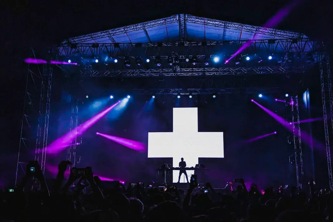 Martin Garrix Ahmedabad, India by Deep Boda Unsplash