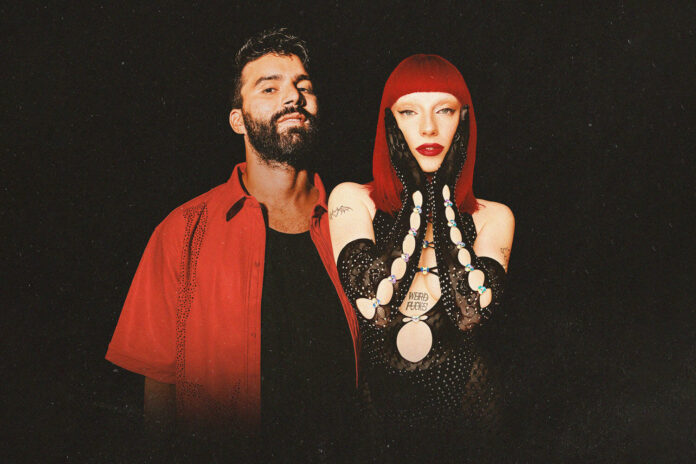 R3HAB, Sophie and the Giants